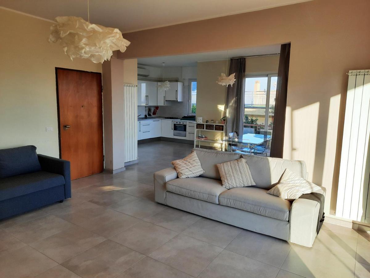 CASA MATILDE - Appartamento Vista Mare - con posto auto Finale Ligure Esterno foto